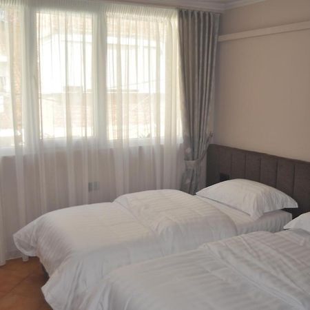 Bliri Myslym Shyri Appartement Tirana Buitenkant foto