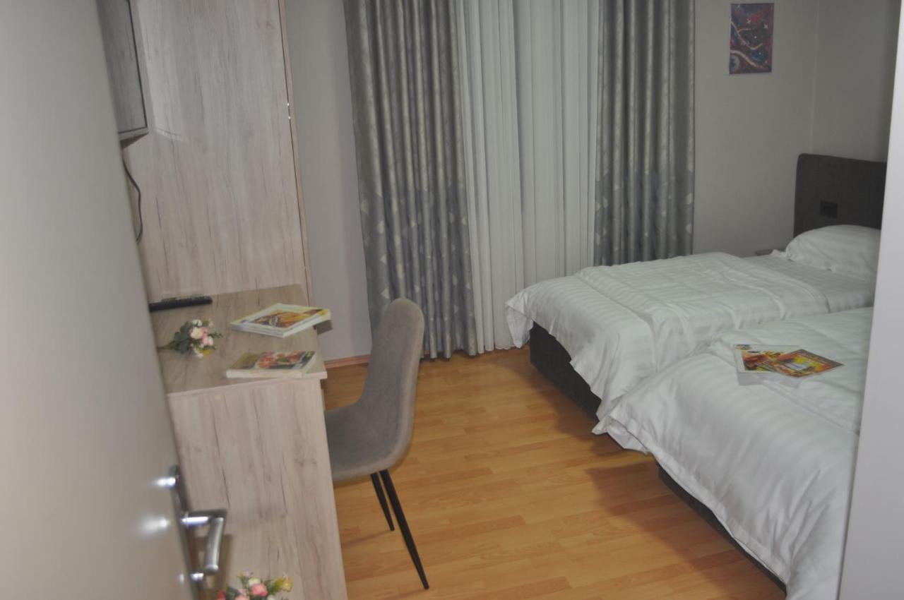 Bliri Myslym Shyri Appartement Tirana Buitenkant foto