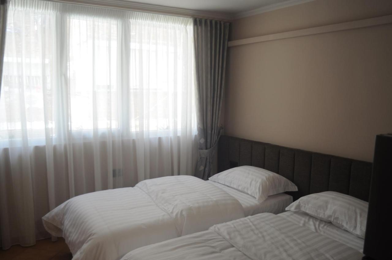 Bliri Myslym Shyri Appartement Tirana Buitenkant foto