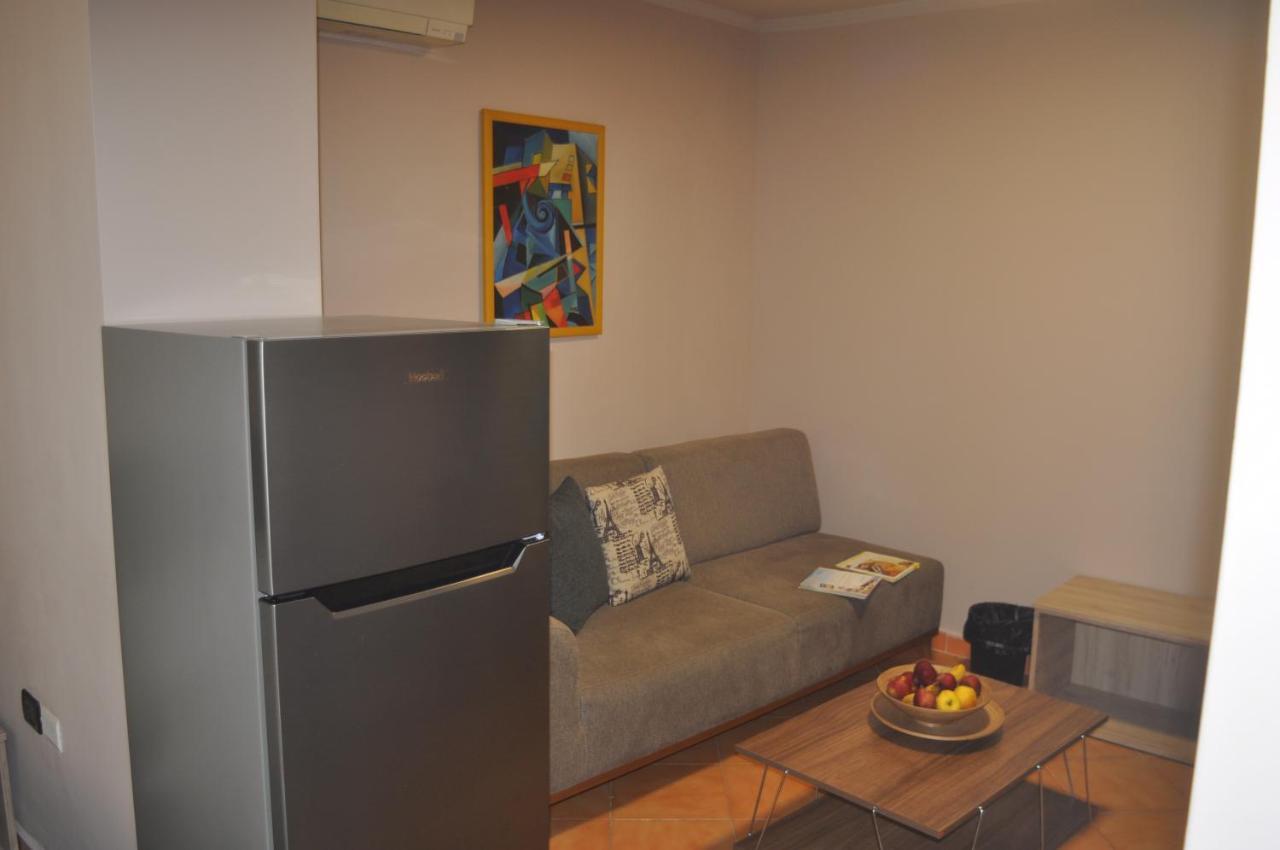 Bliri Myslym Shyri Appartement Tirana Buitenkant foto