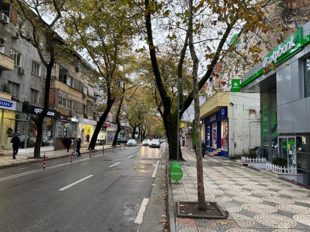 Bliri Myslym Shyri Appartement Tirana Buitenkant foto